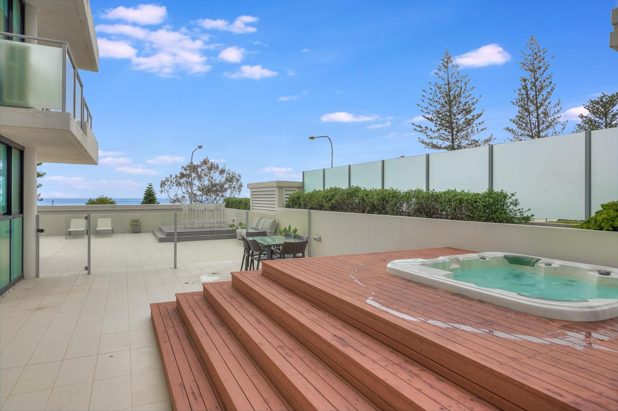 Aparthotel Pure Kirra Gold Coast Exterior foto